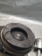 Biella e pistone 1SZT. OPEL VIVARO A 11r. 2.5D
