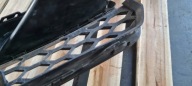S3 8V sedan A3 grid of a bumper right right front 8V3807682L