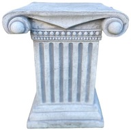 Kolumna figura betonowa ogrodowa