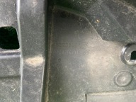 Renault Zoe 19- Lift cover below engine front front cover