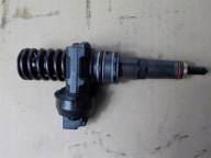 VOLKSWAGEN GOLF IV Pumpedüse 038130073AG 1.9 TDI BOSCH