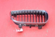 maska bubreg desna crna 70771309 BMW E87 04-07