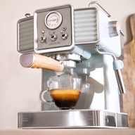 Bankový tlakový kávovar Cecotec Espresso 20 Tradizionale Light 1350 W béžová/hnedá