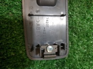 control panel windows of the passenger right front TOYOTA RAV 4