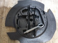 boot floor well Narzedzia RANGE ROVER VELAR L560