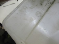 AUDI A6 C6 2.7 TDI washer fluid tank