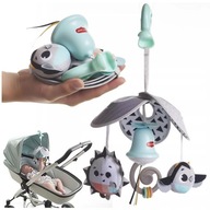 KÖRHINTA A BABAKOCSI KISÁGYA FELETT KONTRASZTOS ÜLÉSCSIPESZ