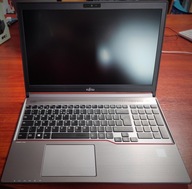 Notebook Fujitsu Lifebook E756 15,6 " Intel Core i5 8 GB / 240 GB strieborný