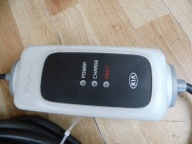 KIA Soul EV Niro EV przenosna ladowarka des autos PSE1300083
