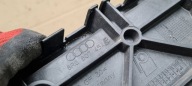 Q5 8R Support Poignée Support plaque Pare choc Droite Arrière 8R0807454B