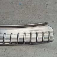 PORSCHE CAYENNE und 7L - CHROM der Stoßstange heck