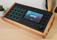 Stojan dub stand Akai MPC Live MK1