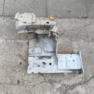 quarter right front front Ford Fiesta MK7 LIFT biala HC