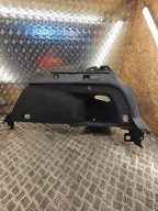 Volkswagen PASSAT B8 2017 right side side / upholstery / boot