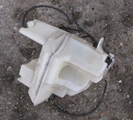 VOLVO XC 90 and washer fluid tank 8659490
