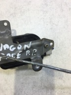 lock door right front SPACE WAGON II MB655572