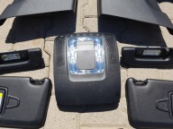 MERCEDES W177 Berline Montage Interne plastikow AMG