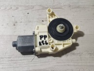 Mercedes-Benz GLA W156 2015 right engine regulatora windows door przednich