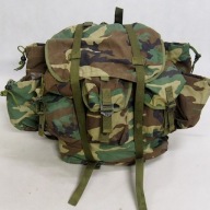 ALICE MEDIUM WOODLAND HÁTIZSÁK + ALICE VÁLLPÁNTOK