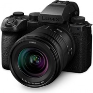 Panasonic LUMIX S DC-S5M2 + LUMIX S 20–60 mm, F3,5–5,6