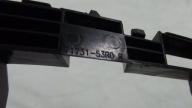 Suzuki Swift MK8 Support Support plaque Pare choc Droite Avant 71731-53R0