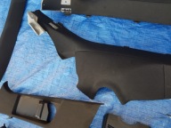 MERCEDES W212 AMG black, inner pillars plastics light
