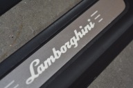 IDEALNY KPL. mouldings caps threshold LED LAMBORGHINI URUS 1