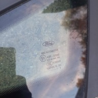 Ford Fiesta MK7 2016 front side left window front bodywork trojkatna