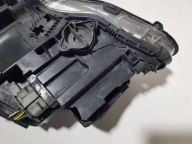 light front front right Mercedes C W204 LIFT ANGLIK 2048209659