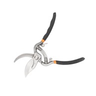 NOŽNICE NA KONÁRE MOTIVE