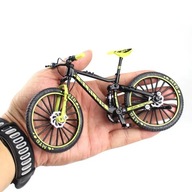 Fingerbike. Kovový bicykel v mierke 1:10