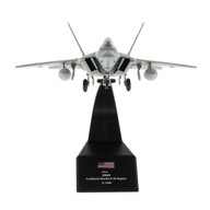 Odlany model amerykańskiego myśliwca F w skali 1:100