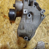 Renault Kadjar 2018 holder alternator