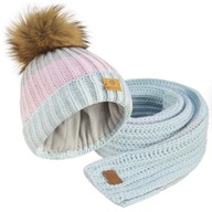 Betlewski Zestaw na zimę Błękitna czapka z pomponem dla dziecka szalik