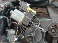 mechanism windows right front 5D HB 8A6114553B Ford Fiesta Mk7 (2008-2016)