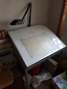 Stół montarzowy podświetlany z nachyleniem 