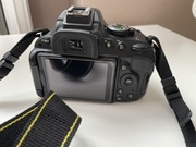 Lustrzanka Nikon D5100 z nikkorem 18-105