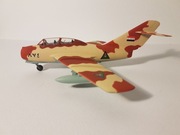 Mig 15UTI Eduard 1/72 maski i malowane blaszki