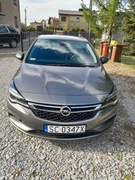 Opel Astra szary metalik 