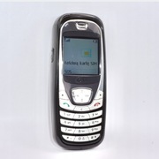 Telefon komórkowy LG B2050
