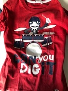 t-shirt H&M z fajnym nadrukiem perkusista r.6-8 la