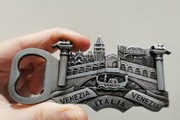 Metalowy magnes otwieracz do butelek 3D Wenecja