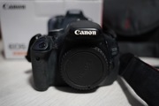 Lustrzanka Canon EOS 600D + Torba