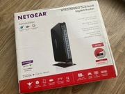 Router Netgear N750 + USB Xiaomi Wifi extender 