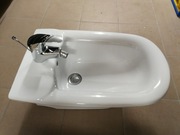 Bidet Roca  Dama z osprzętem