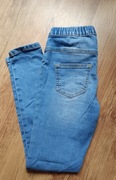 Reserved jeansy spodnie legginsy 134 bdb