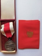 Srebrny Medal Za zasługi dla obronności kraju