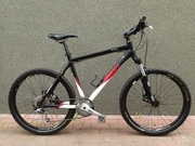 GIANT - TERRAGO 1 rama 21" Deore XT Rock Shox