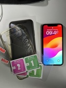 iPhone XR 64GB 87% super stan + 2 etui i 3 szkła