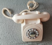 Fajny Telefon stacjonarny stylizowany na retro telefon